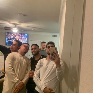 Meet your Posher, Axel